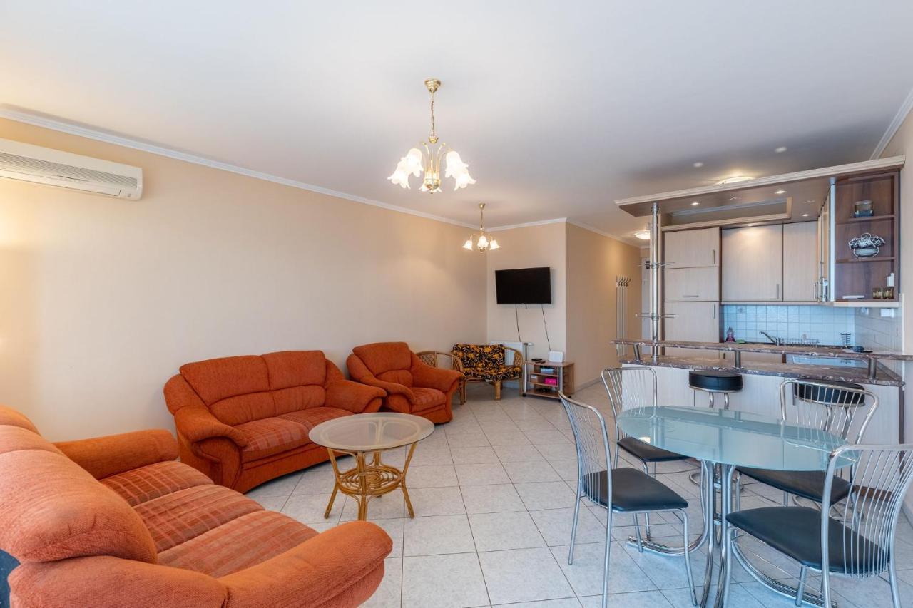 Kék Hullám Apartman Apartamento Siófok Exterior foto