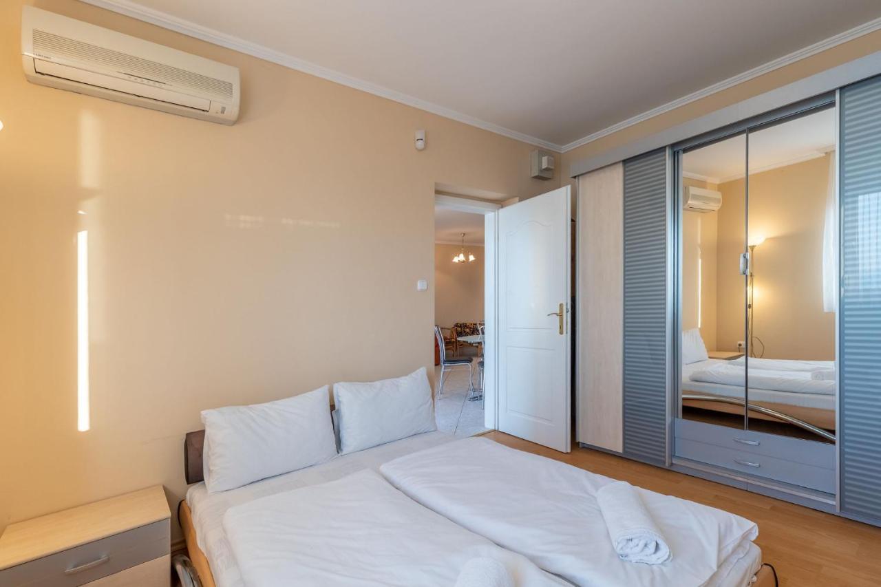 Kék Hullám Apartman Apartamento Siófok Exterior foto